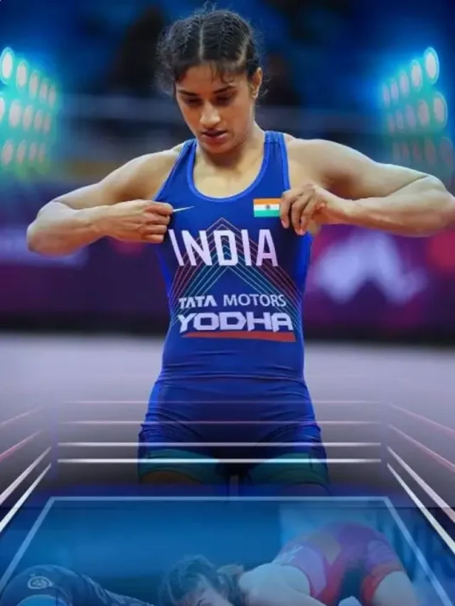 Vinesh Phogat अयोग्य घोषित होकर टूटा सपना, लेकिन नहीं टूटा हौसला